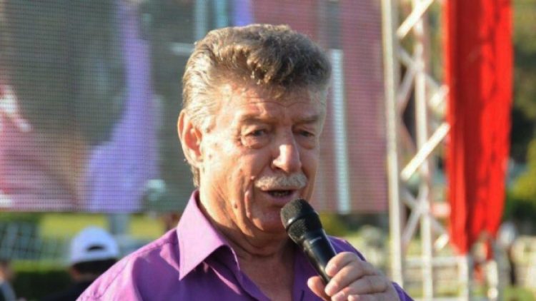 Usta sanatçı Arif Şentürk hayatını kaybetti