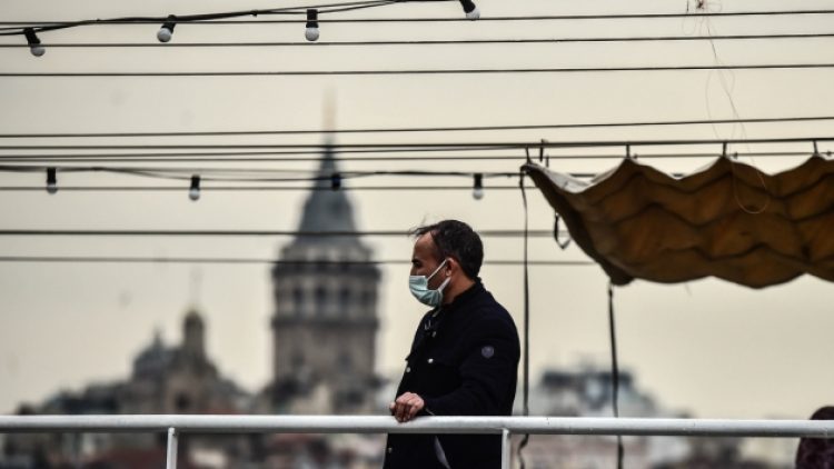 Koronavirüsten 278 kişi hayatını kaybetti