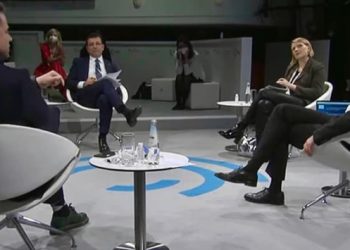 İmamoğlu Almanya’da konuştu: Türkiye’de demokrasi sakat görülebilir ancak ölmedi