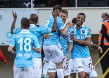 Lider Trabzonspor, Alanya’da farklı kazandı