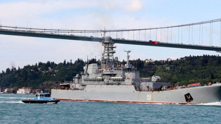 Ukrayna Türkiye’den Boğazları kapatmasını istedi