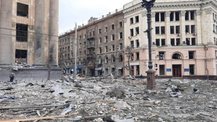 Ukrayna Devlet Başkanı Zelenski: Rusya’nın Harkov’a yaptığı saldırılar devlet terörüdür