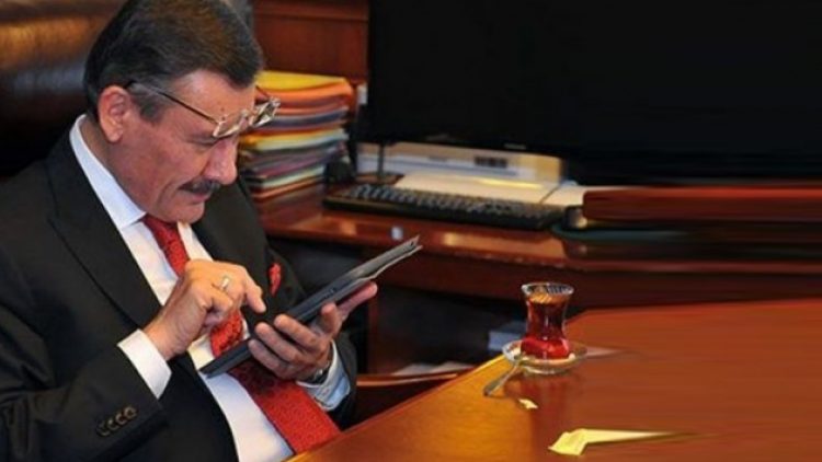Melih Gökçek’in paylaşımı başına dert açtı
