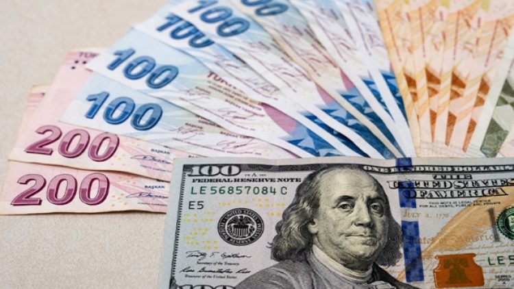 Türk Lirası’nda kayıp yüzde 1’i aştı; dolar 14,40’a dayandı