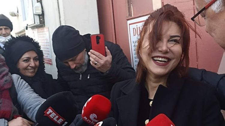 Tahliye sonrası Sedef Kabaş’tan ilk açıklama