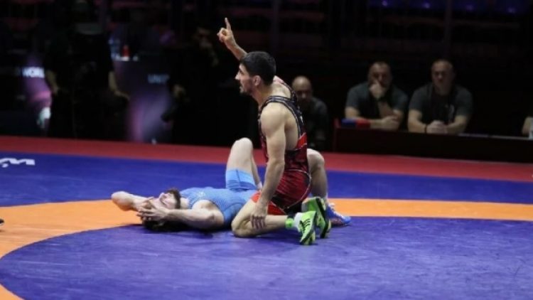 Recep Aktaş’tan bronz madalya