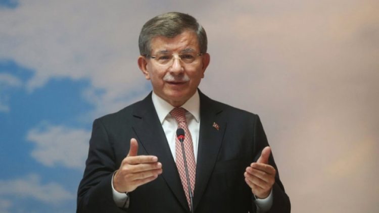 Davutoğlu: Dün kapımızda bekleyenler bugün bize randevu vermiyor