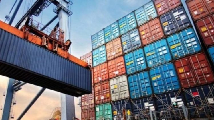 Dış ticaret açığı yüzde 76 artışla 8,2 milyar dolara ulaştı