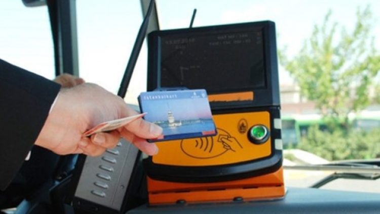 Özel halk otobüsçülerinden ‘bedava akbil’ isyanı: Bakanlık bir elini cebine atsın artık