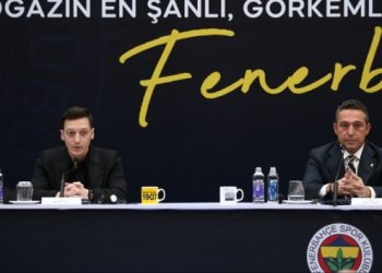 Ali Koç’tan kadro dışı bırakılan Mesut Özil hakkında açıklama