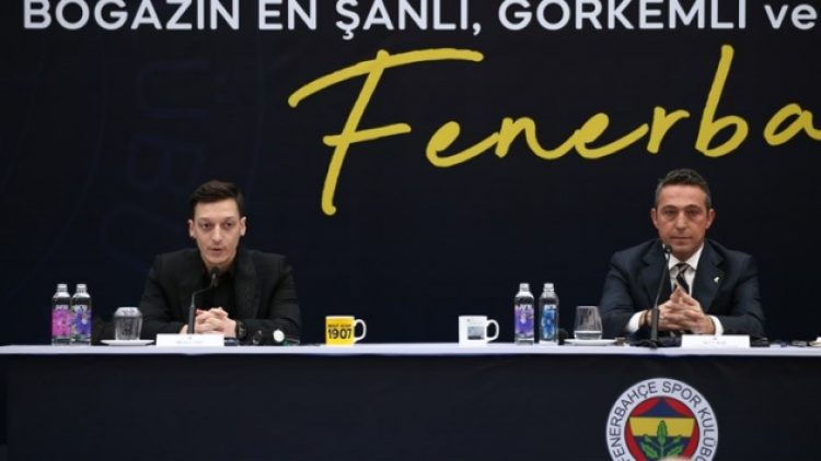 Ali Koç’tan kadro dışı bırakılan Mesut Özil hakkında açıklama