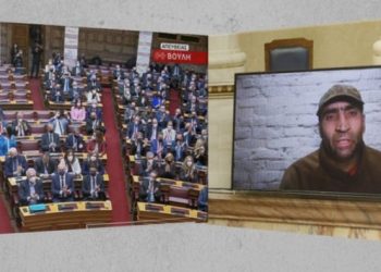 Yunanistan Parlamentosu’nda tepki çeken olay