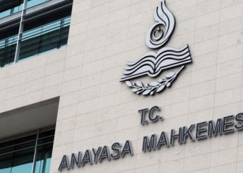 CHP, Seçim Kanunu’ndaki 3 madde için AYM’ye başvuracak