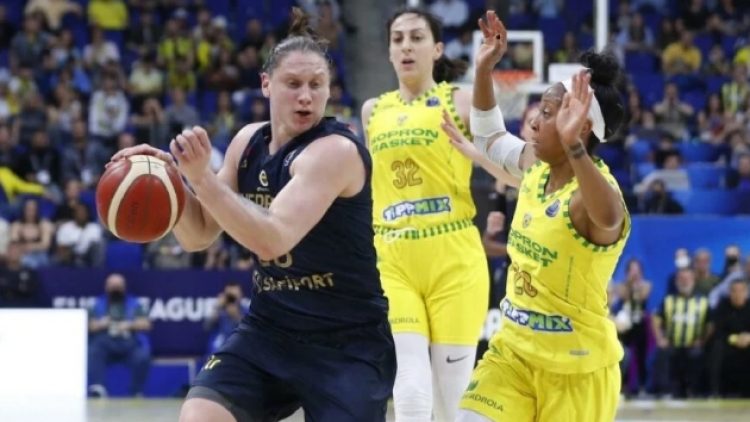 Fenerbahçe, Euroleague finalinde Sopron’a kaybetti