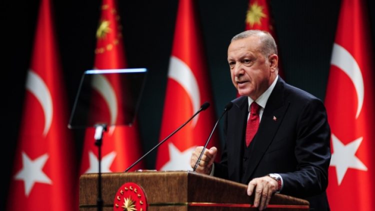 Erdoğan: İnternet üzerinden satış yapılan platformlara sınırlamalar getiriyoruz