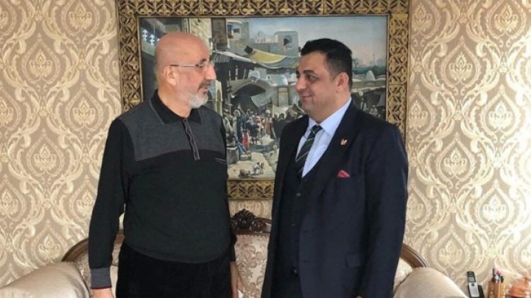 Uyuşturucudan tutuklanan Akat’la fotoğrafı çıkan Dilipak: Kenevir konuşmaya gelmişti