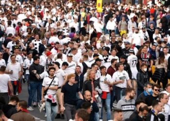 Barcelona Frankfurt maçında akılalmaz olay! ‘Utanç duydum’