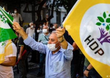 Yetkin: HDP, AK Parti’den gelebilecek yaklaşıma kapıları kapatmıyor