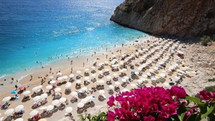 Merkez Bankası’ndan turizmcilerin döviz kazançlarıyla ilgili karar