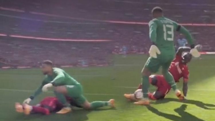 FA Cup’ta inanılmaz hata!