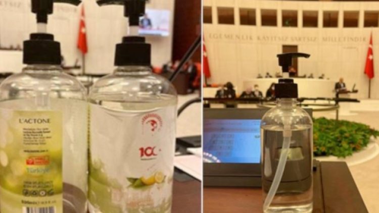 Uyuşturucudan tutuklanan Akat’ın kolonyalarının ambalajını sökmüşler