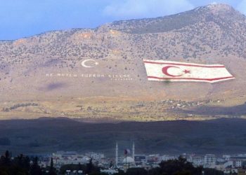 Kuzey Kıbrıs’ta hükümet istifa etti
