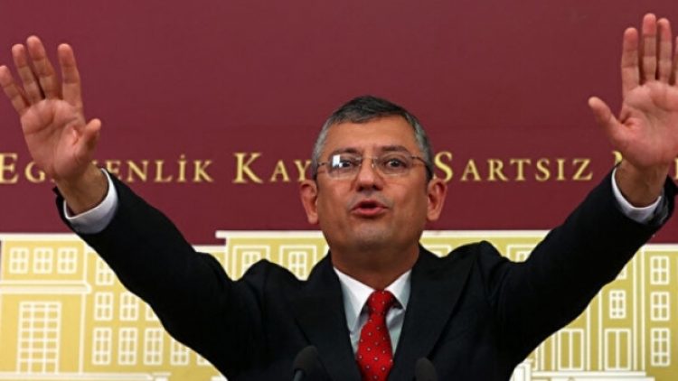 Özel’den Erdoğan’a yanıt: Kendisini İsmet Özel’e havale ediyorum