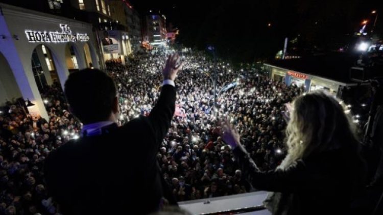 İmamoğlu’nun Karadeniz gezisine suç duyurusu