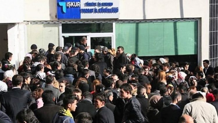 Kayıtlı işsizlik: 3,5 milyon işsiz İŞKUR’a başvurdu