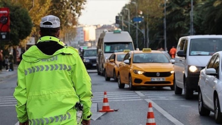 İstanbul’da bugün bazı yollar trafiğe kapatılacak