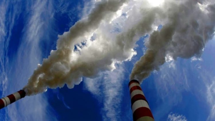 Karbon salımının yarıdan fazlası üç ülkenin