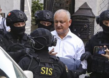 Eski Moldova Cumhurbaşkanı yolsuzluk suçlamasıyla gözaltına alındı