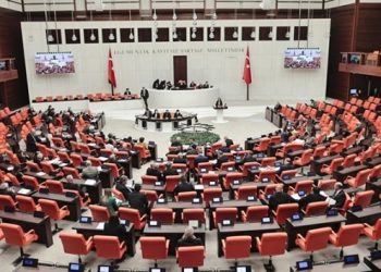 Sosyal medya yasası Meclis’te