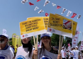 “Fahrettin bizi kahrettin!”