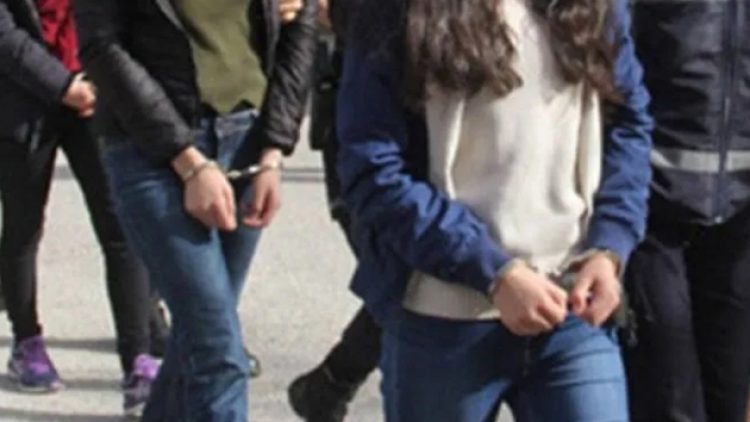 Batman’da ev baskınları: 11 kadın gözaltına alındı