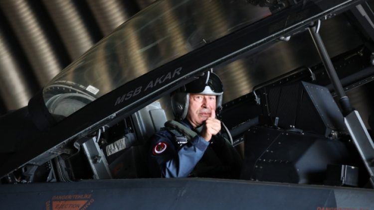 Bakan Akar’dan F-16 tedariki açıklaması: Temaslar olumlu bir havada geçti