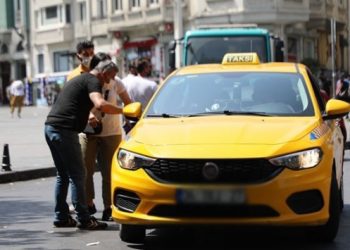 İstanbulluların yüzde 77’si taksi hizmetlerinden memnun değil