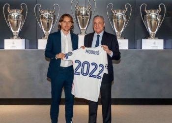 Luka Modric imzayı attı