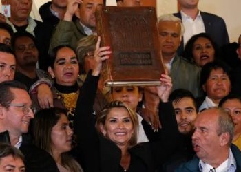 Darbeyle suçlanan eski devlet başkanına hapis