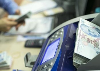 Bankacılara göre ekonomi tedbirleri tüm faizleri artıracak