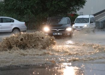 Ankara’da aracıyla sele kapılan kişi hayatını kaybetti