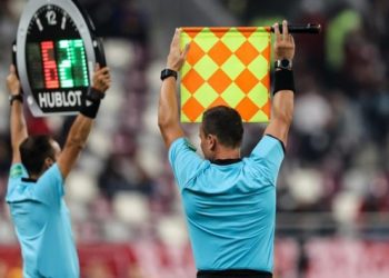 5 oyuncu değişikliği kuralı kabul edildi