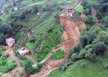 Trabzon’un yüzde 16’sı afet riski altında; 16 bin 392 yapı çok yüksek tehlikeli alan kapsamında