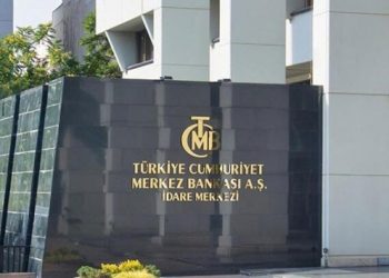 Merkez Bankası anketi: Enflasyon ve dolar beklentisi daha da arttı