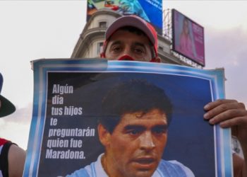 Maradona’nın ölümü: 8 sağlık çalışanı ‘taksir’den yargılanacak