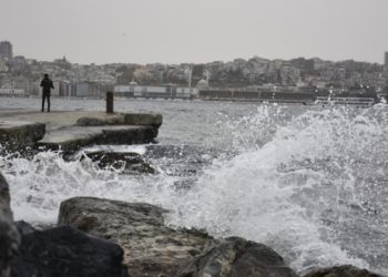 AKOM’dan İstanbul için fırtına uyarısı