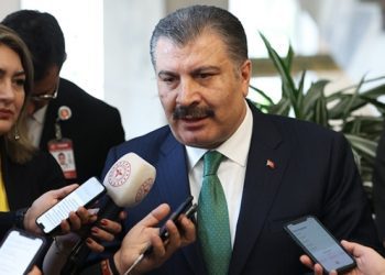 Bakan Koca duyurdu: Türkiye’de ilk ‘maymun çiçeği’ vakası görüldü