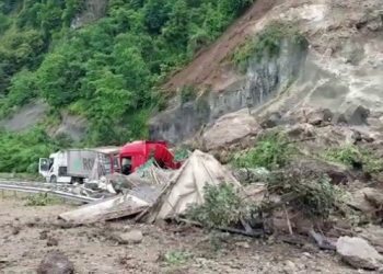 Artvin’de heyelan: Ölü ve yaralılar var