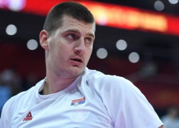 Nikola Jokic, NBA tarihinin en pahalı oyuncusu oldu!