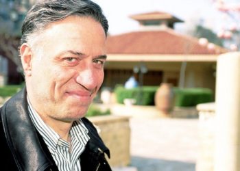 Kemal Sunal, vefatının 22’nci yılında mezarı başında anıldı